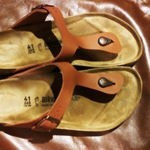 Birkenstock - Gizeh Flip-Flops - Brown – Sandals